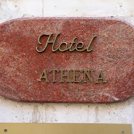 Hotel Athena 3*