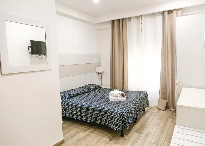 Hotel Athena