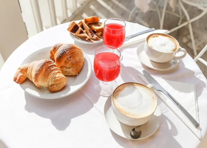 Athena Hotel 3*