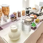 Athena Hotel