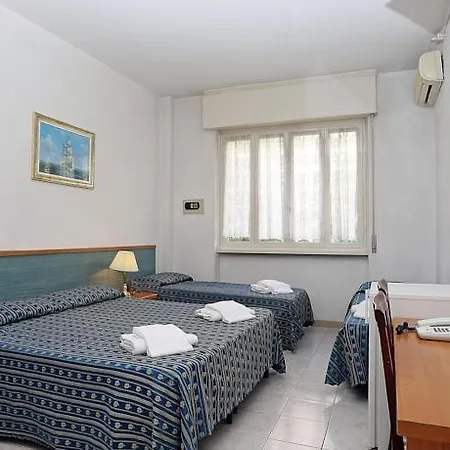 Athena 3* Roma